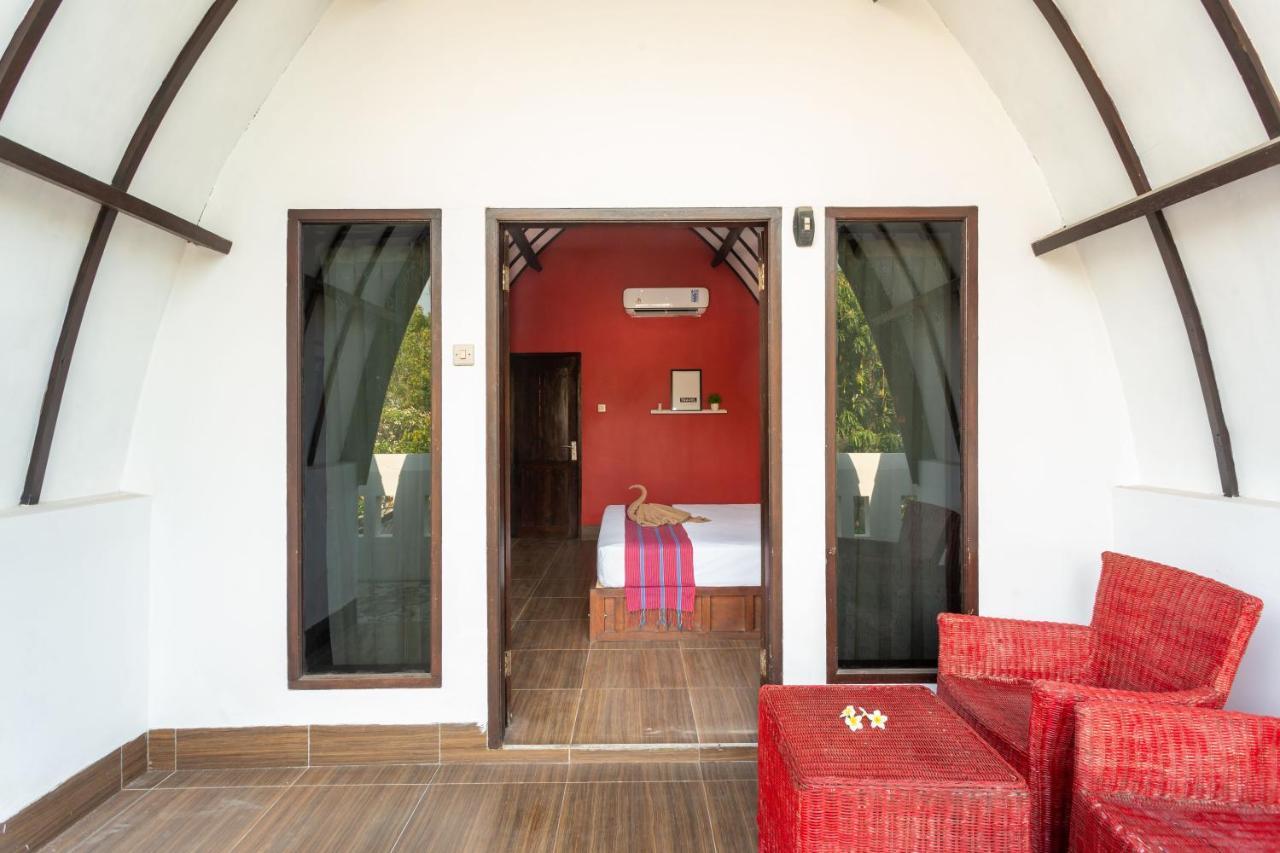 Kidi's Lodge Gilitrawangan Gili Trawangan Bagian luar foto